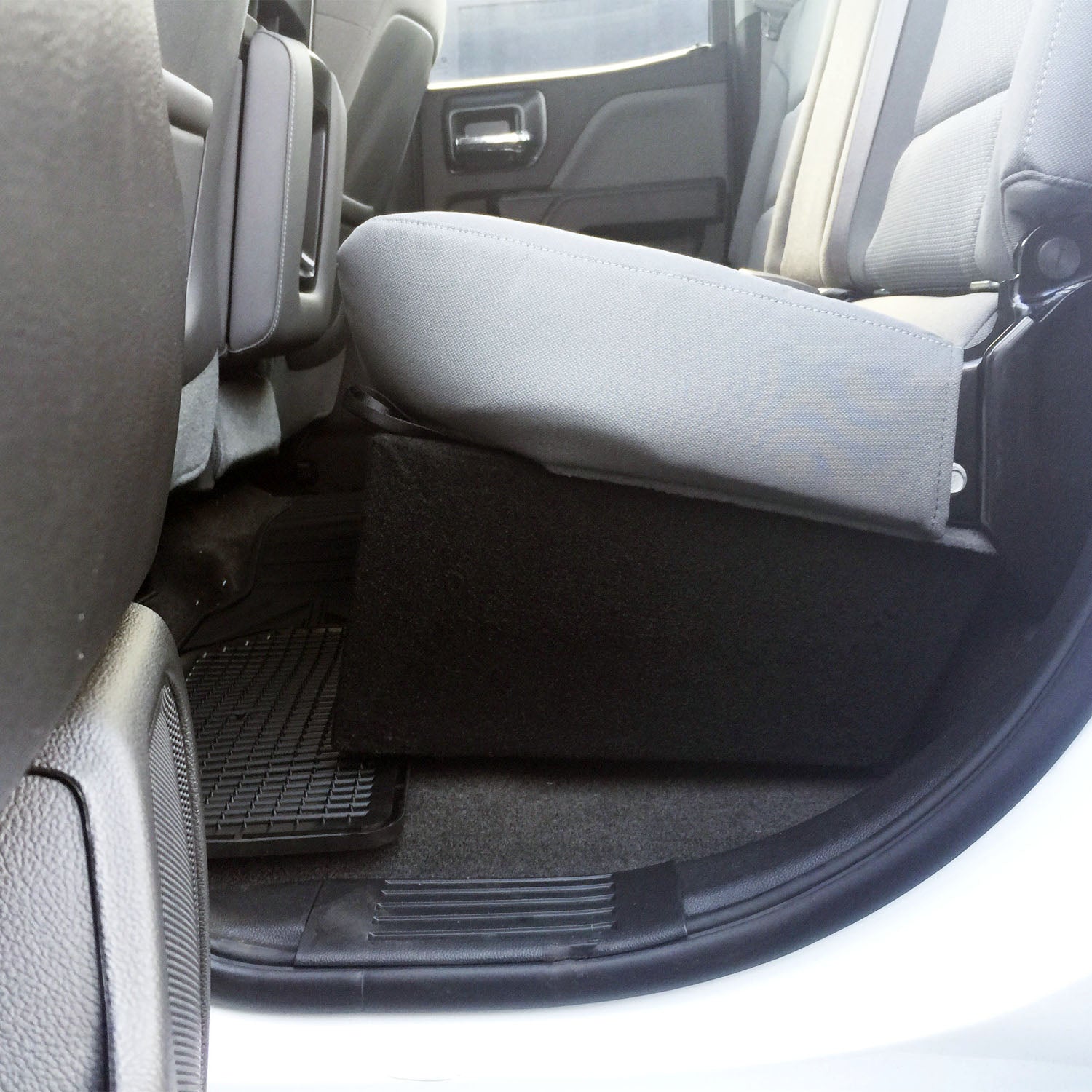 SoundBox Chevy Silverado / GMC Sierra Double (Extended) Cab 2014-2018 Dual 12" Subwoofer Enclosure