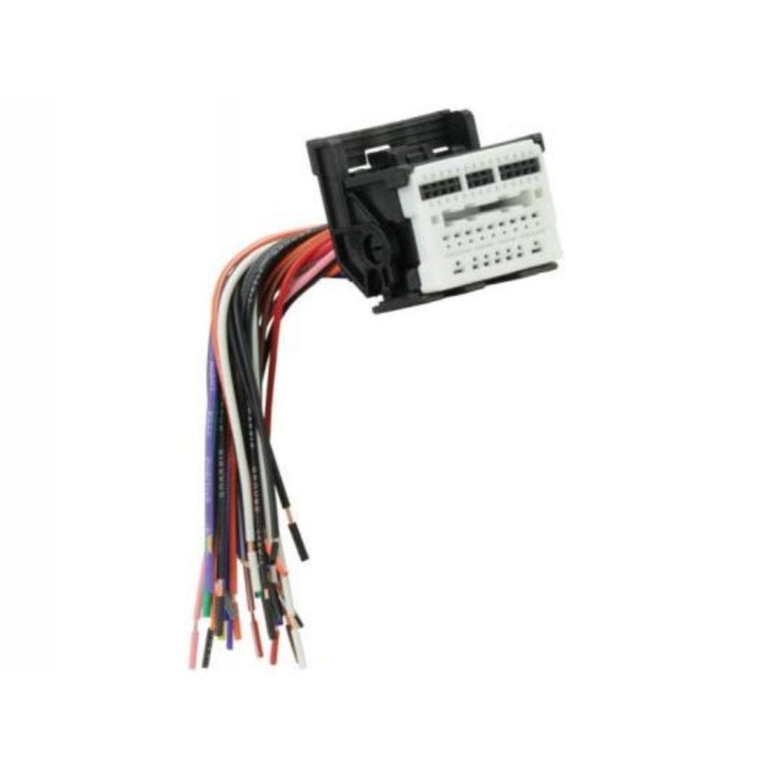 Scosche GM19RB, 2010-Up Late Model GM 44-Pin Connector; No Interface Included, Reverse